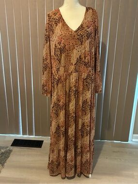 Long Rust Floral V-Neck Maxi Dress with Elastic Waist